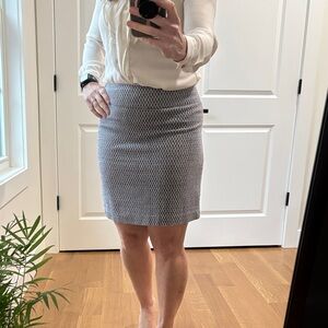 The Limited Elegant Gray Pencil Skirt